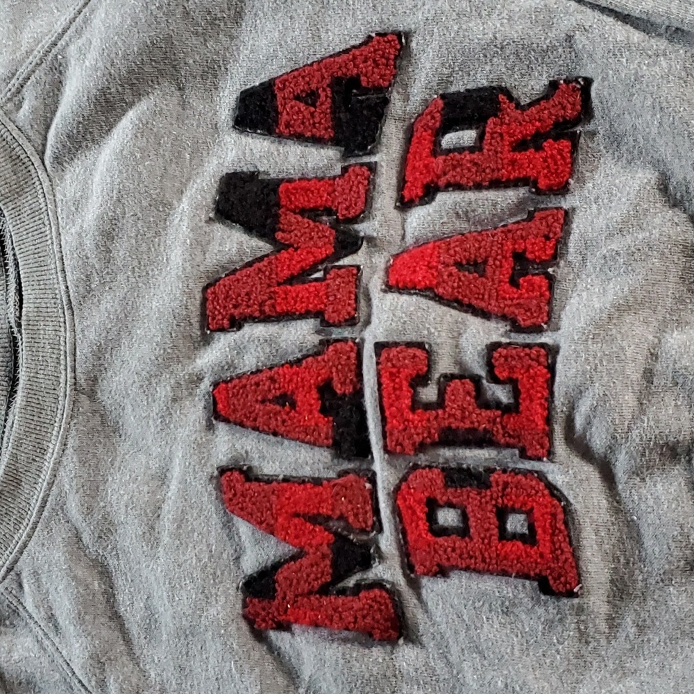 Sweatshirt